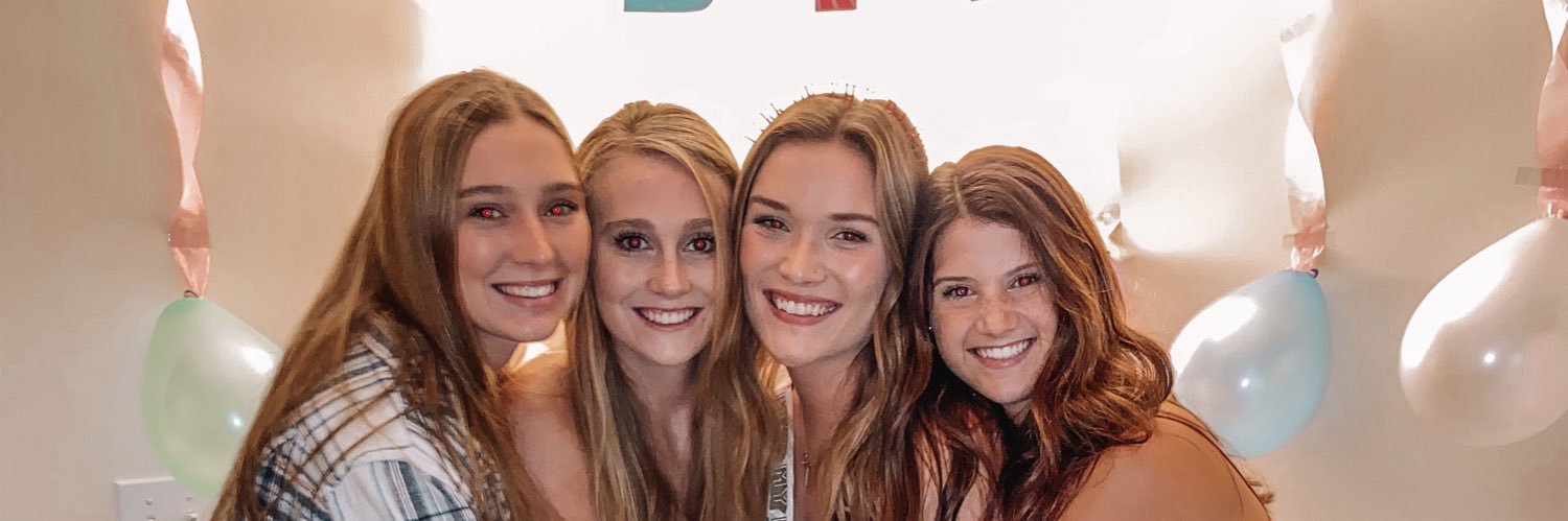 lorrainakelly's profile banner image