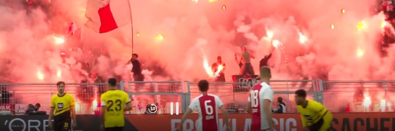 Desley banner