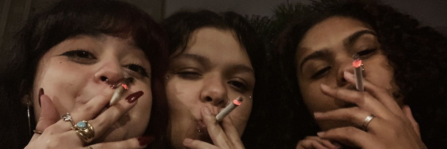 janinha, occasionally🪩 banner