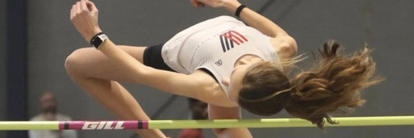 clairehellbusch Profile Banner