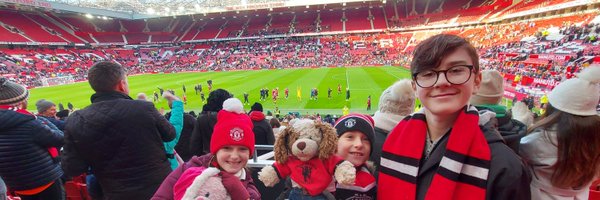 LouisejayneWal1 Profile Banner