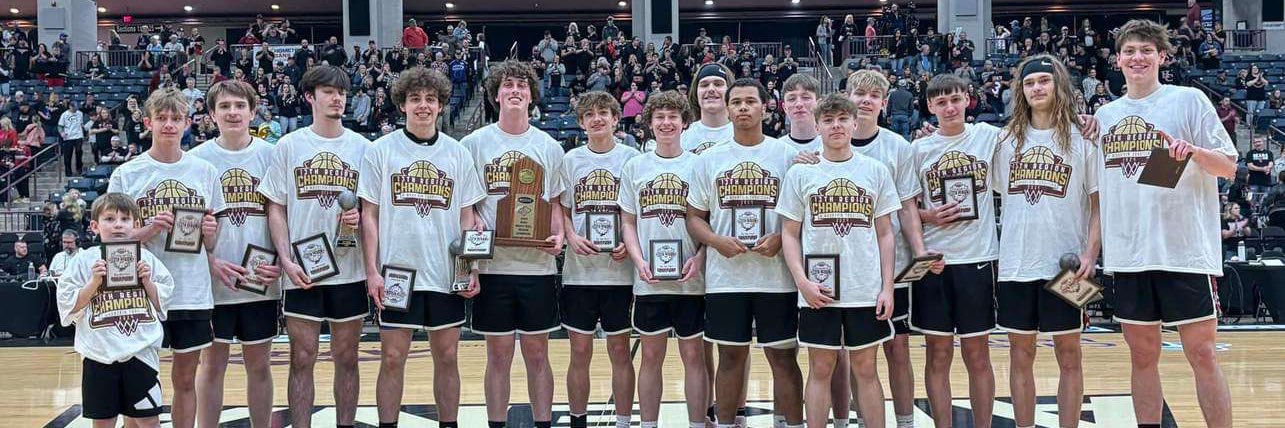 Harlan County Boys Basketball's banner