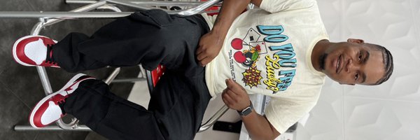 Eezykixks Profile Banner