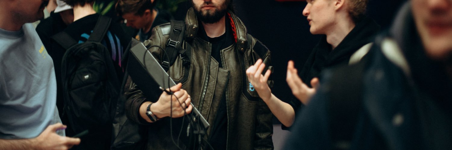 Konrad | LinuxPro banner