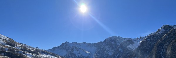 SaharMoghimi1 Profile Banner
