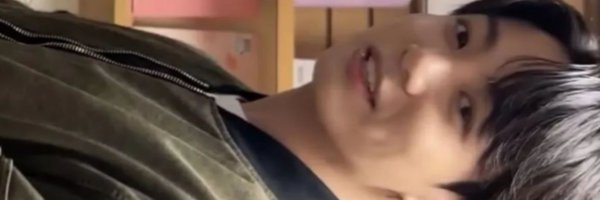 definedbyjeon Profile Banner