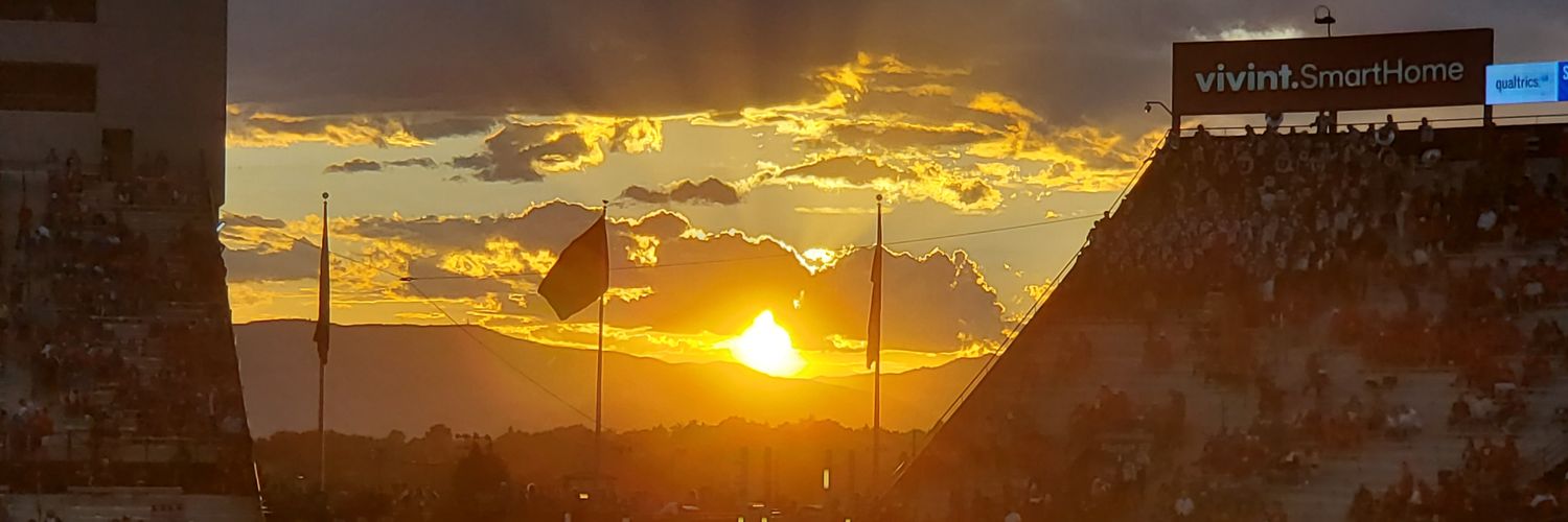 dosmetros2000's profile banner image