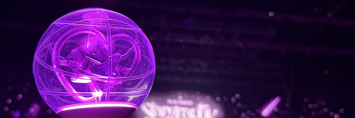 soomnuu's profile banner image