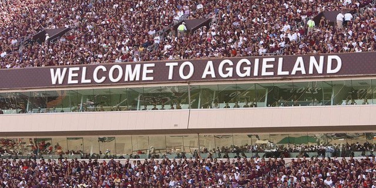 Tyler Shields banner