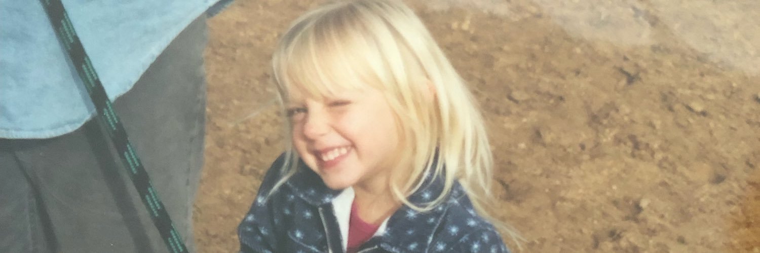Chloe_Would's profile banner image