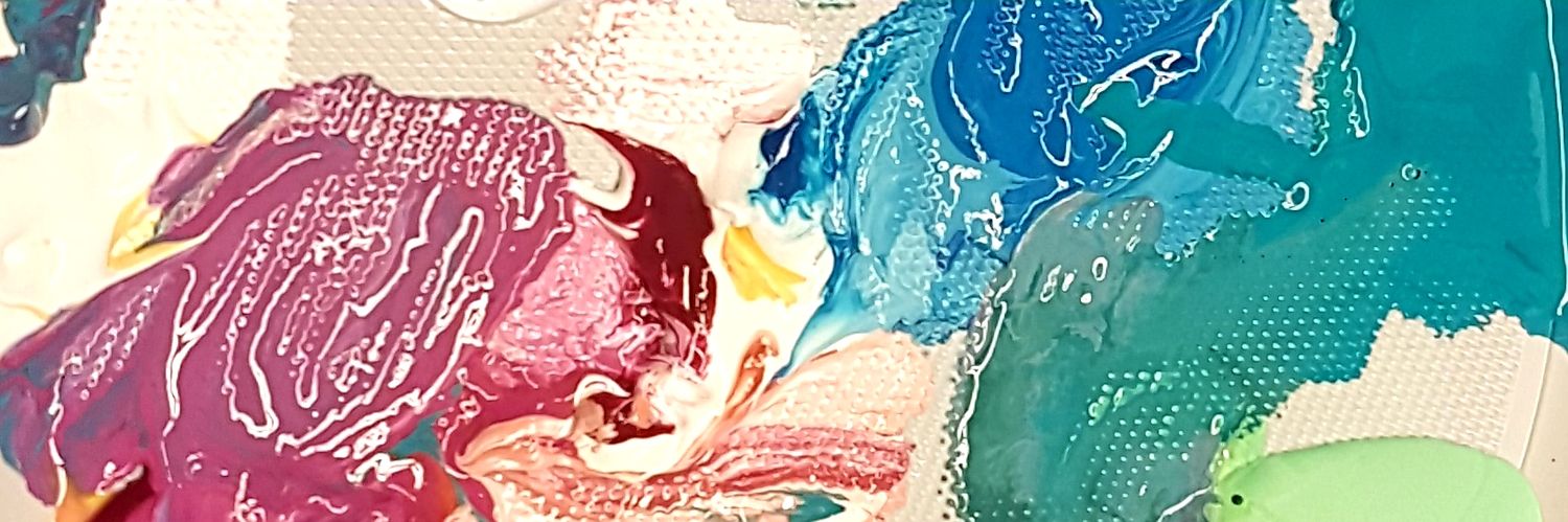 B S banner