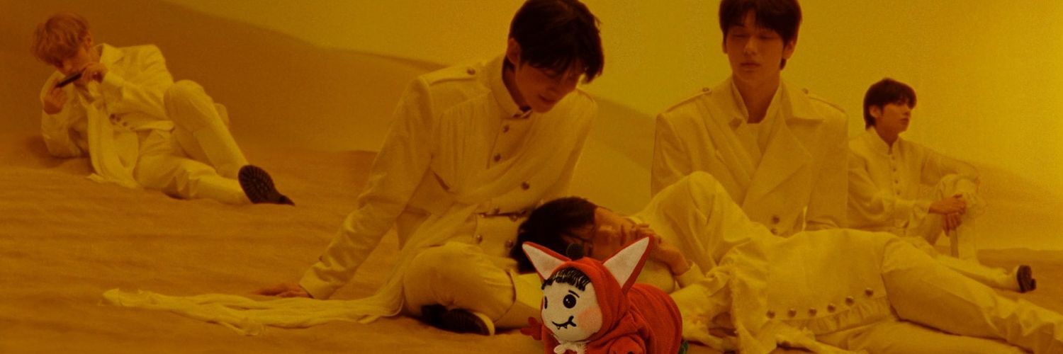 Daneecle's profile banner image