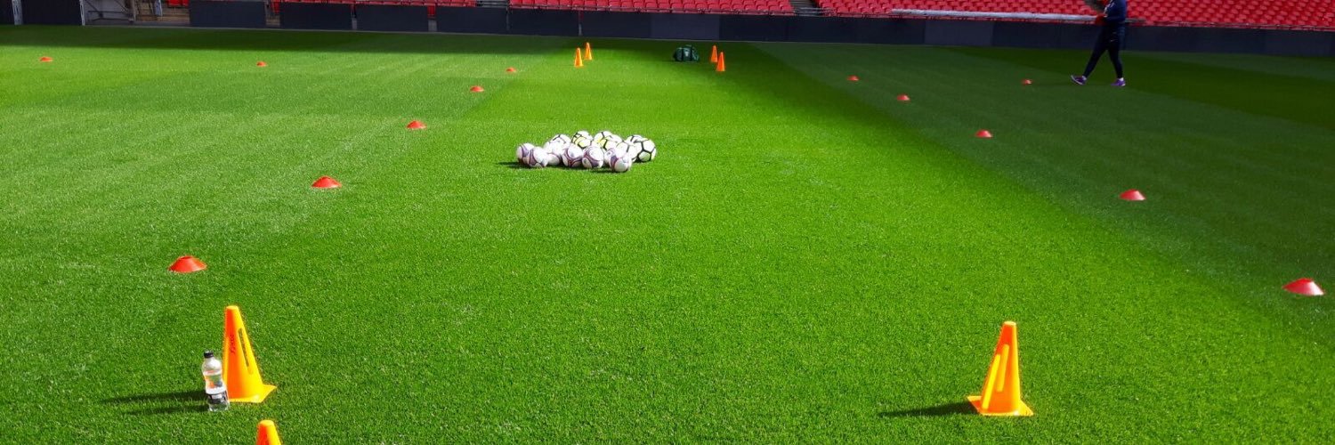 Clare Daniels banner