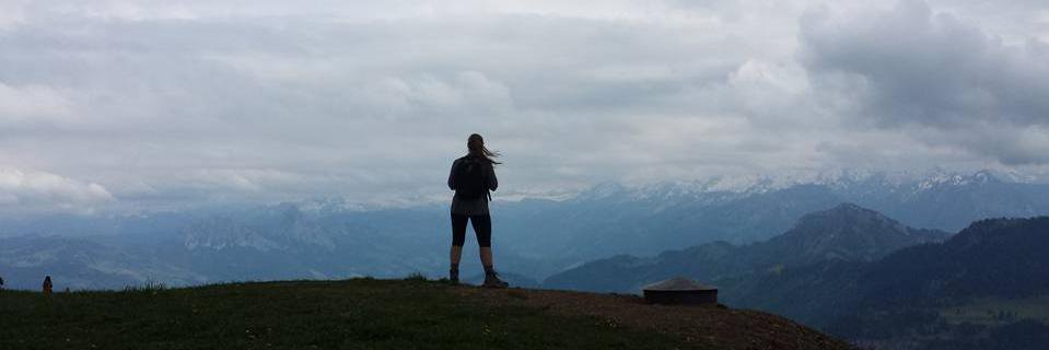 OuiWoman's profile banner image