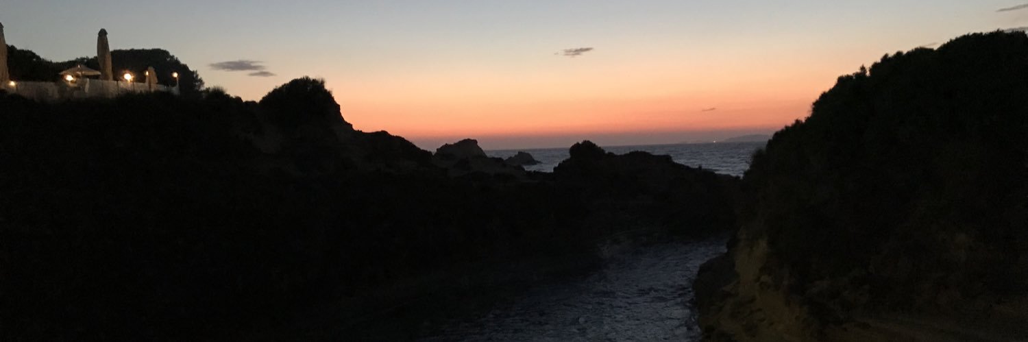 daniellewin__'s profile banner image