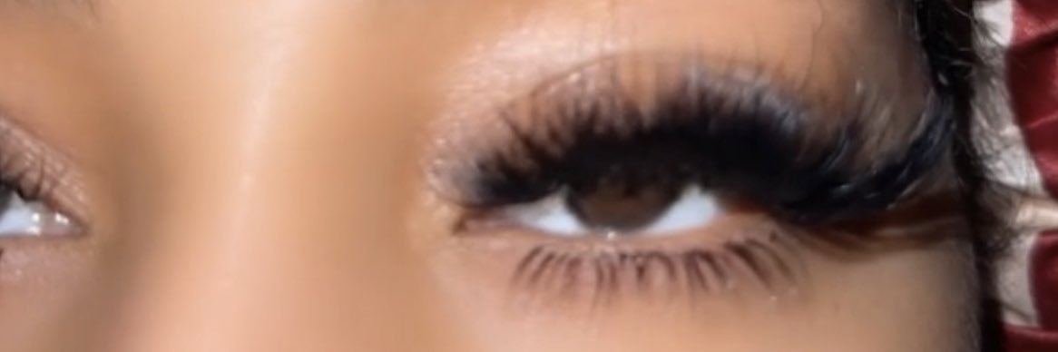 Her💋 banner