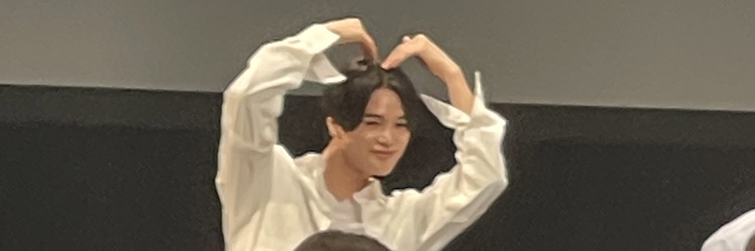 리리 banner