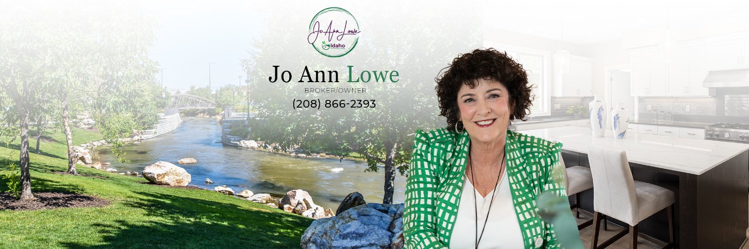 joannlowe's profile banner image