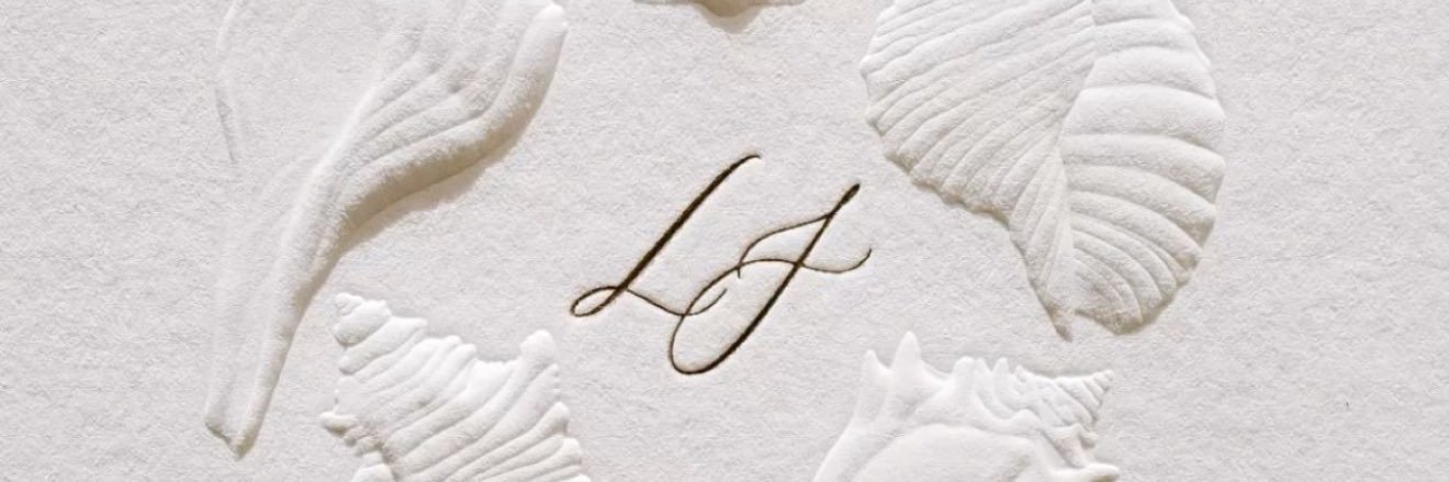 Luciaida13's profile banner image