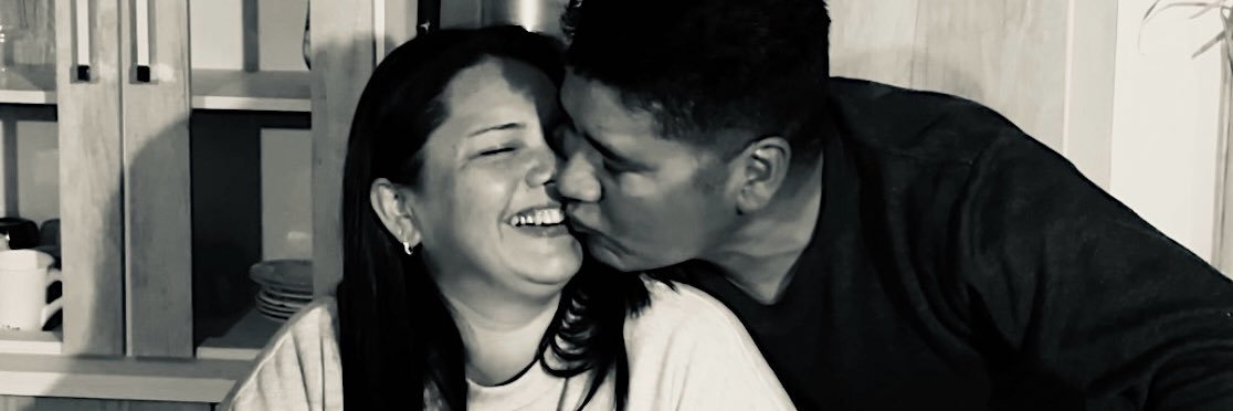 r_orianaaa's profile banner image
