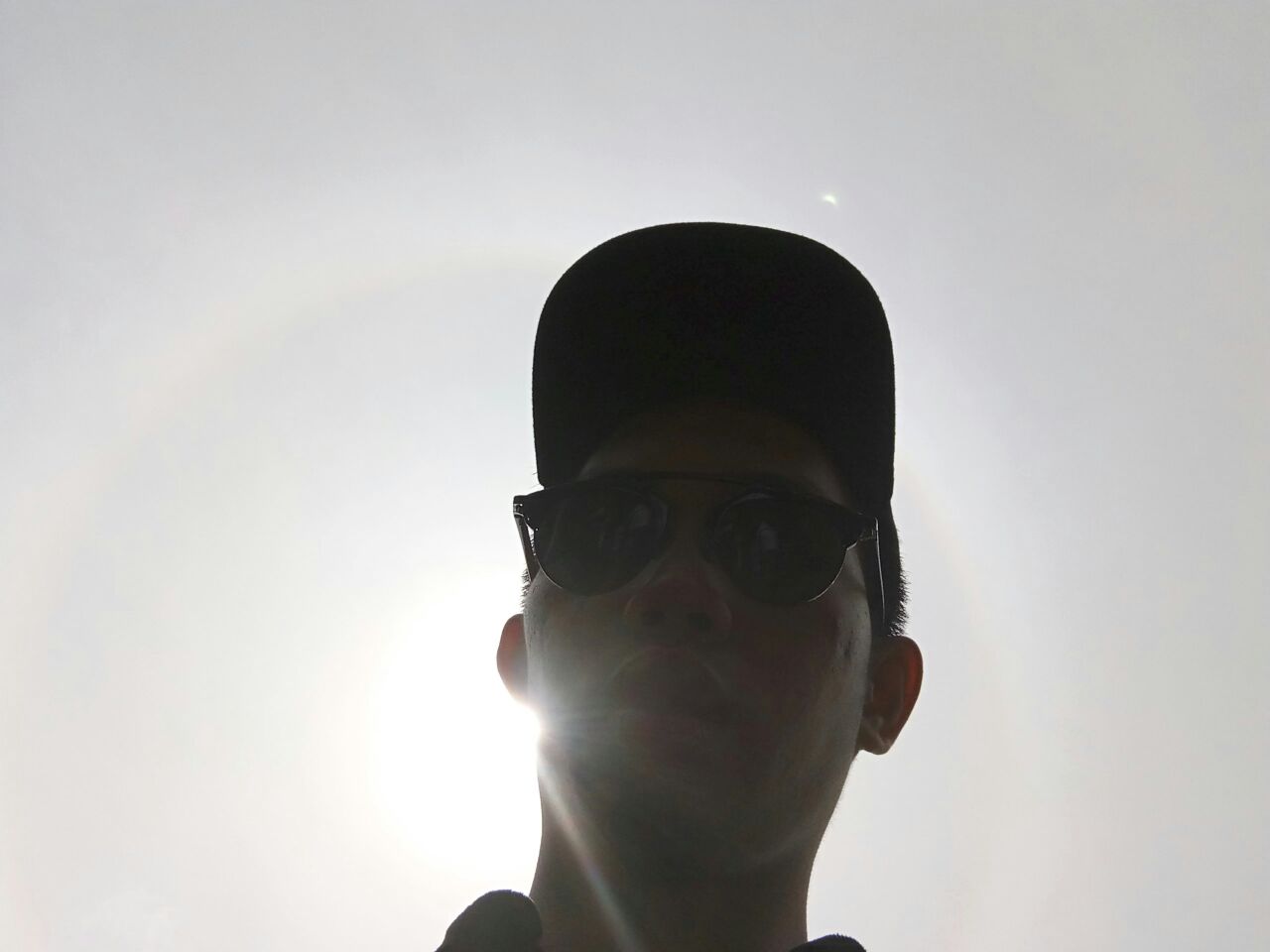 Evert Manaroinsong banner