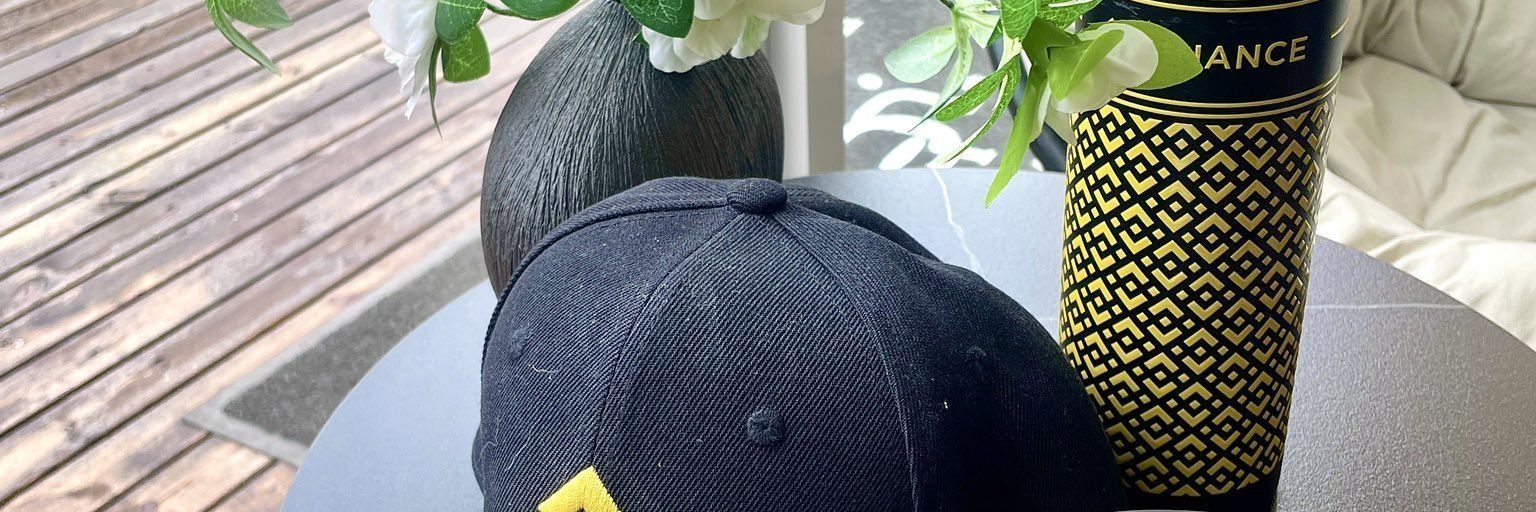 Binance crypto banner