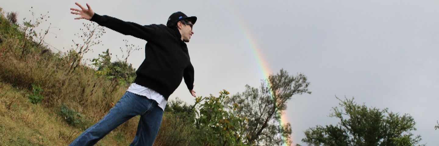 junior_360's profile banner image