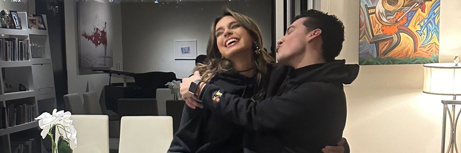 sheila yatzelli 🦁🎙🎸 banner