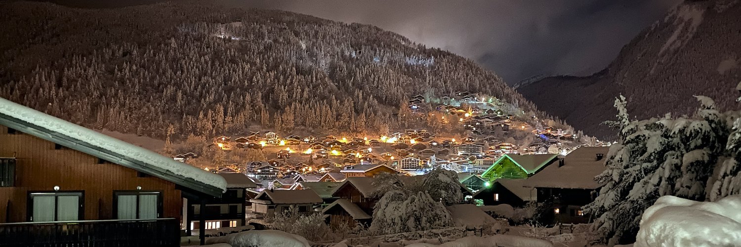 Marek Isalski has stopped using this hellsite banner