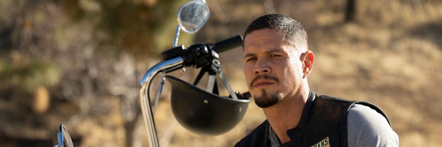 𝗘𝗭 𝗥𝗘𝗬𝗘𝗦 {RolePlayer} banner