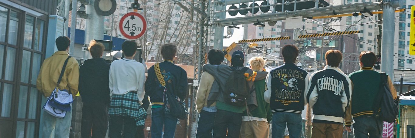 𝕞𝕒𝕚𝕚💛 banner
