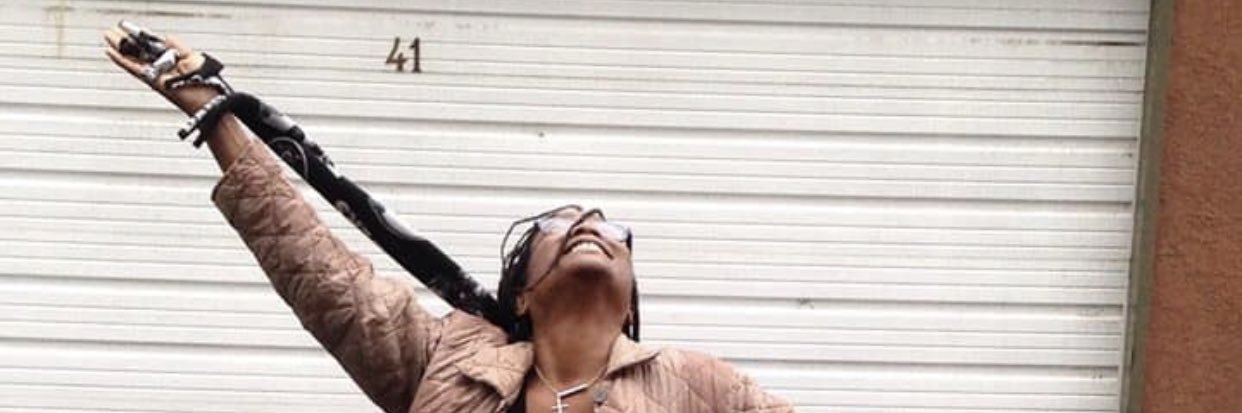 papi_derrick's profile banner image