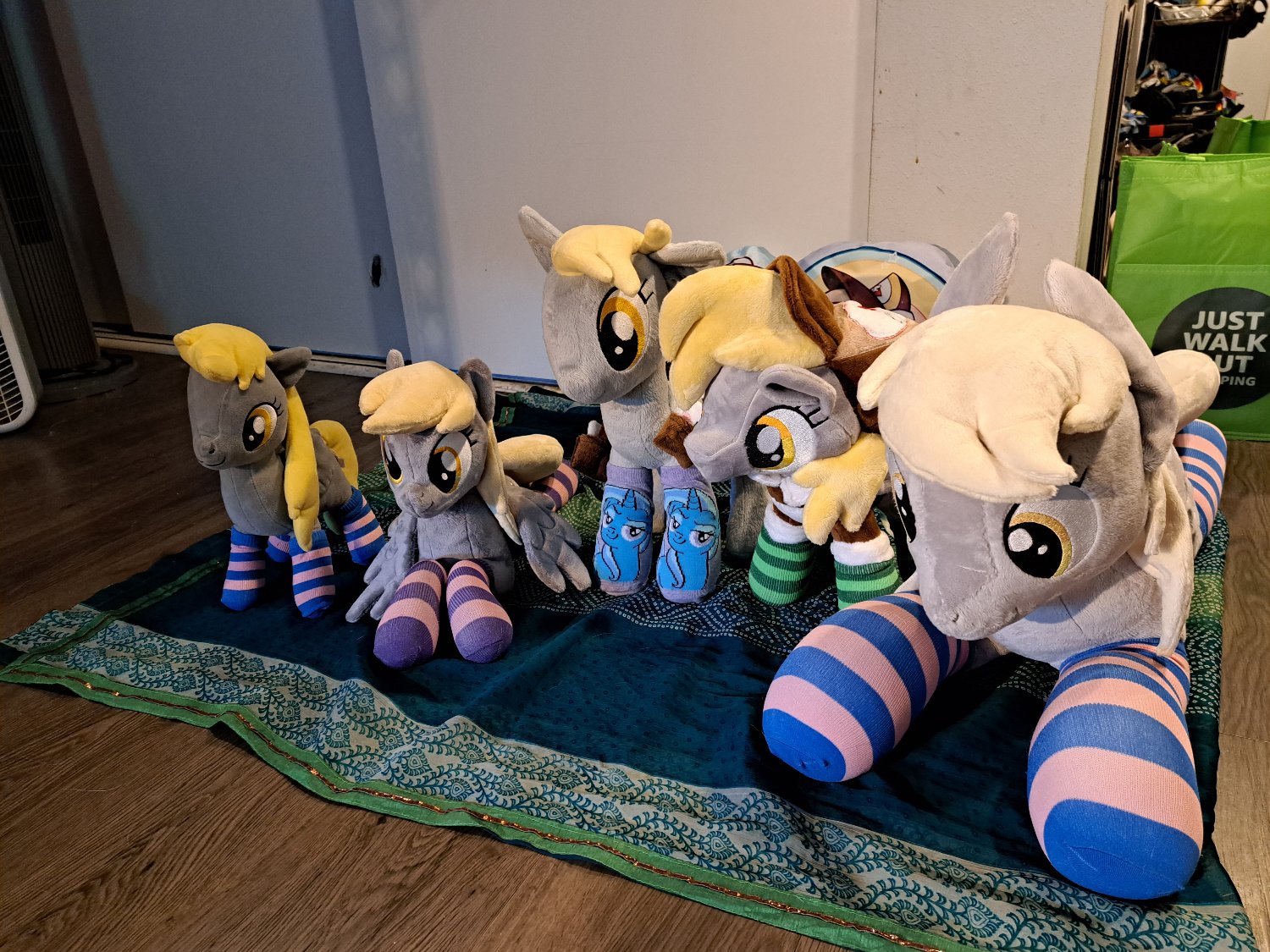 @Banana_Pony 🍌 banner