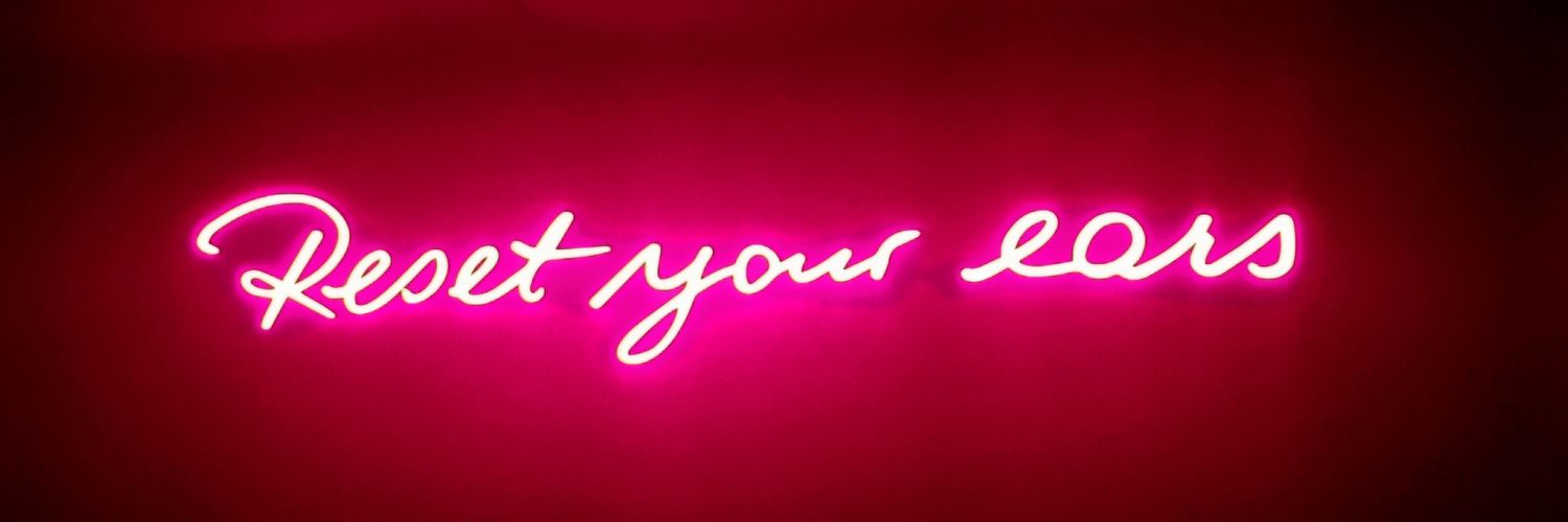 neve 𖣂 banner
