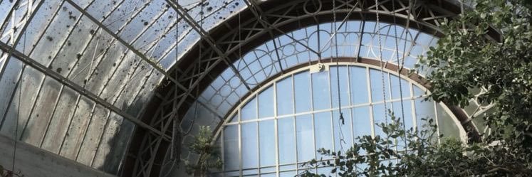 £ banner