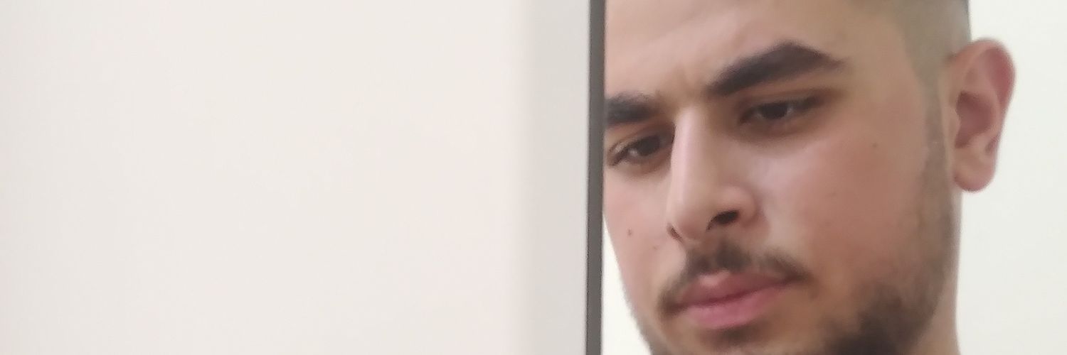Emrnso's profile banner image