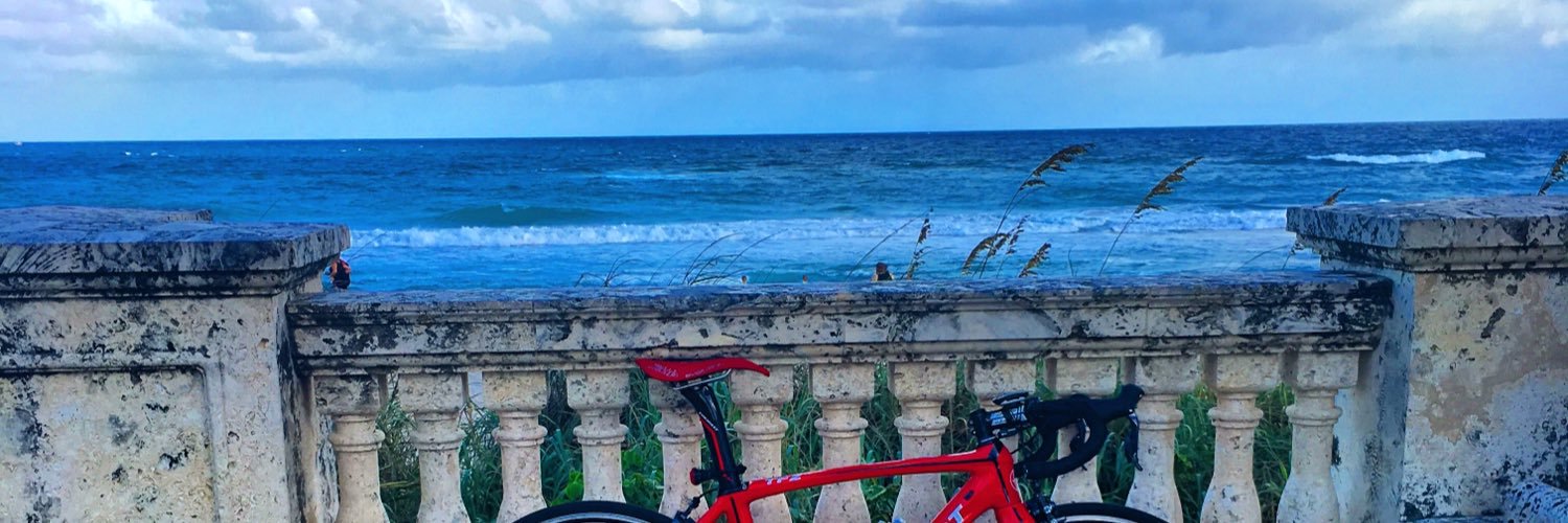hollyobeard's profile banner image