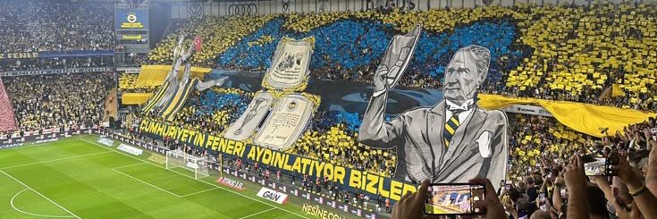 thezeysuu's profile banner image