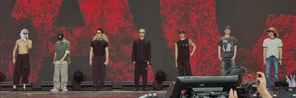 ellie_inthenest Profile Banner