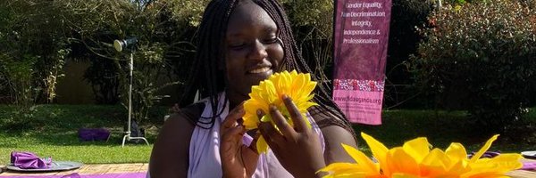 nancyayot Profile Banner