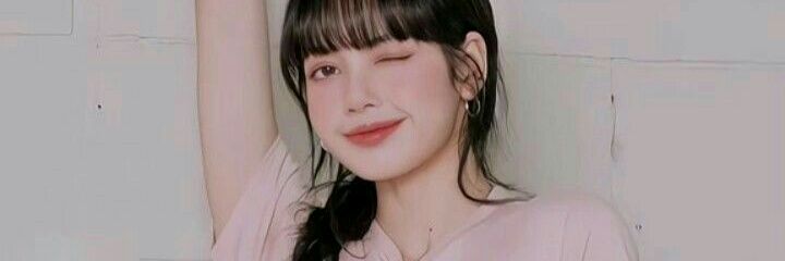 Lisa💗🖤 banner
