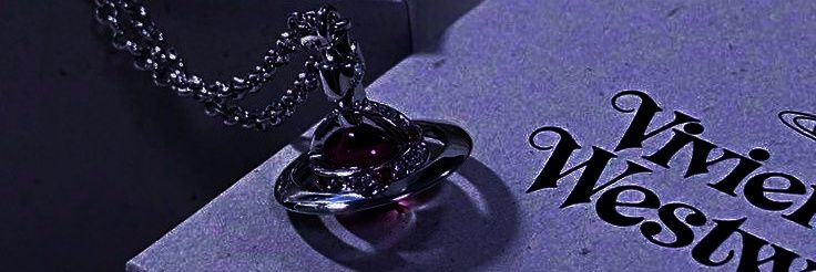 ꧁༺ 𝑽𝒊𝒗𝒊𝒂𝒏𝒆 𝑾𝒆𝒔𝒕𝒘𝒐𝒐𝒅༻꧂ banner
