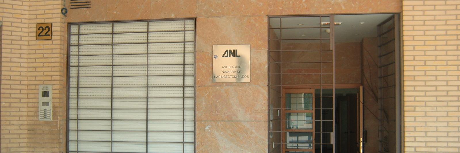 laringeNavarra's profile banner image