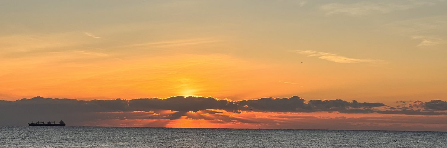 ivan_tonov's profile banner image