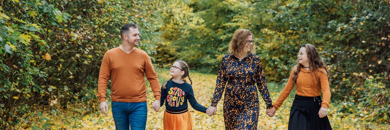 Marrie83's profile banner image