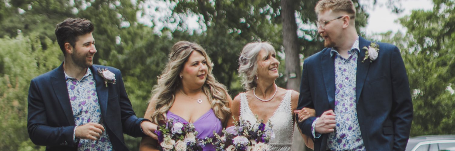 Fiona Thompson 💙 banner