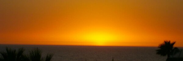 emanems4 Profile Banner