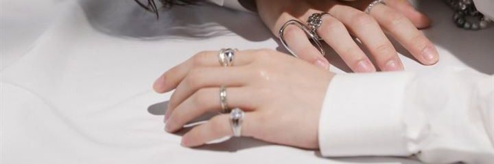 nu_na98maroon's profile banner image
