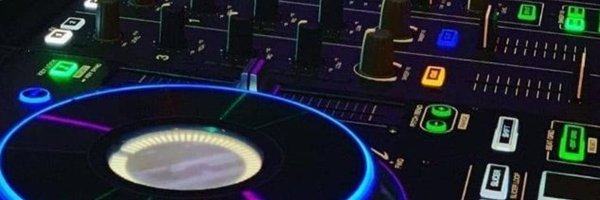 NicolasPeks Profile Banner