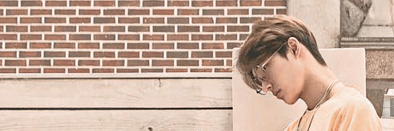 𝐦𝐚𝐫𝐚 💚🌗 banner